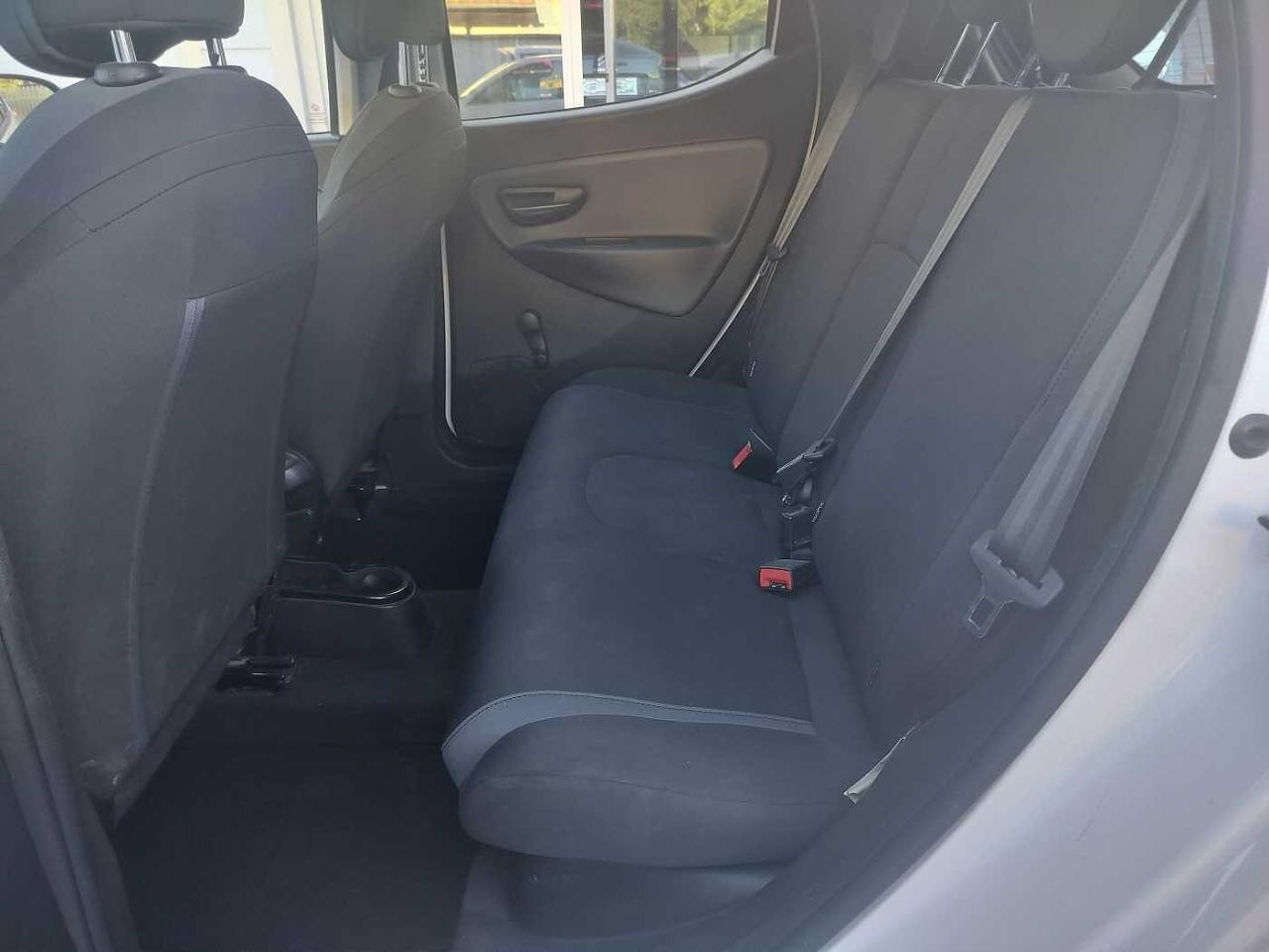 Lancia Lancia Ypsilon usata 12
