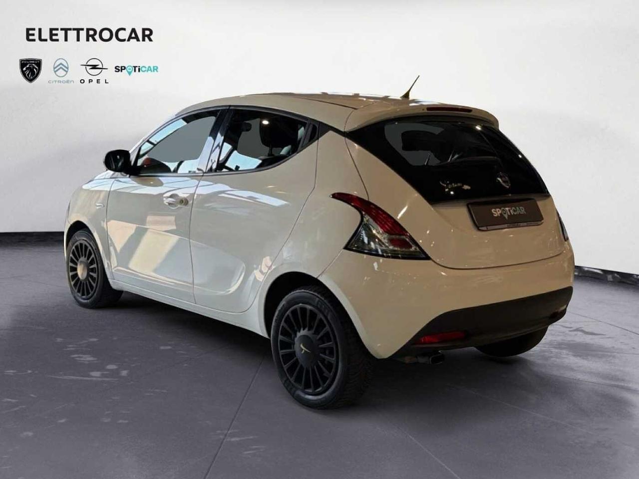 Lancia Lancia Ypsilon usata 16
