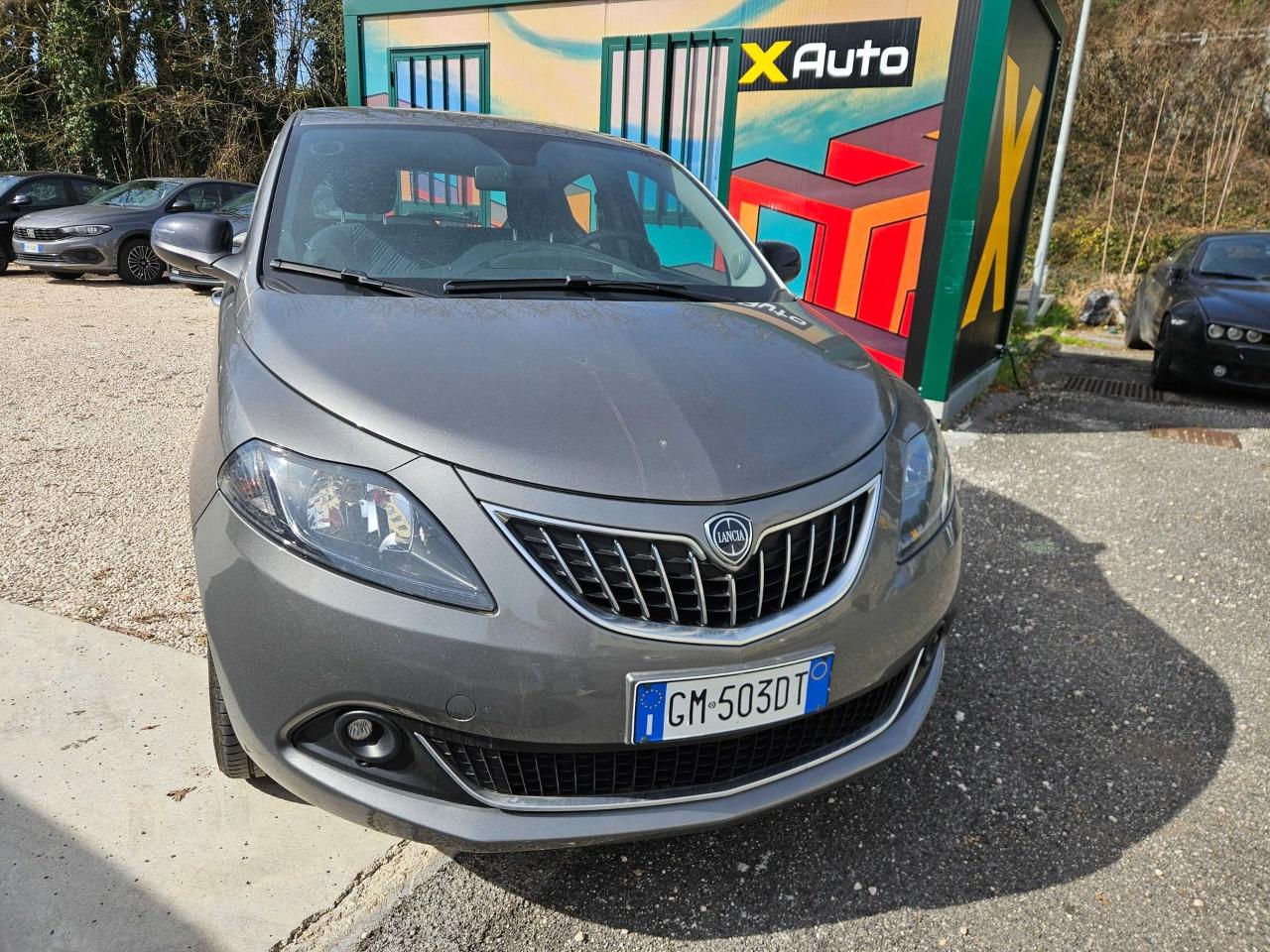 Lancia Ypsilon