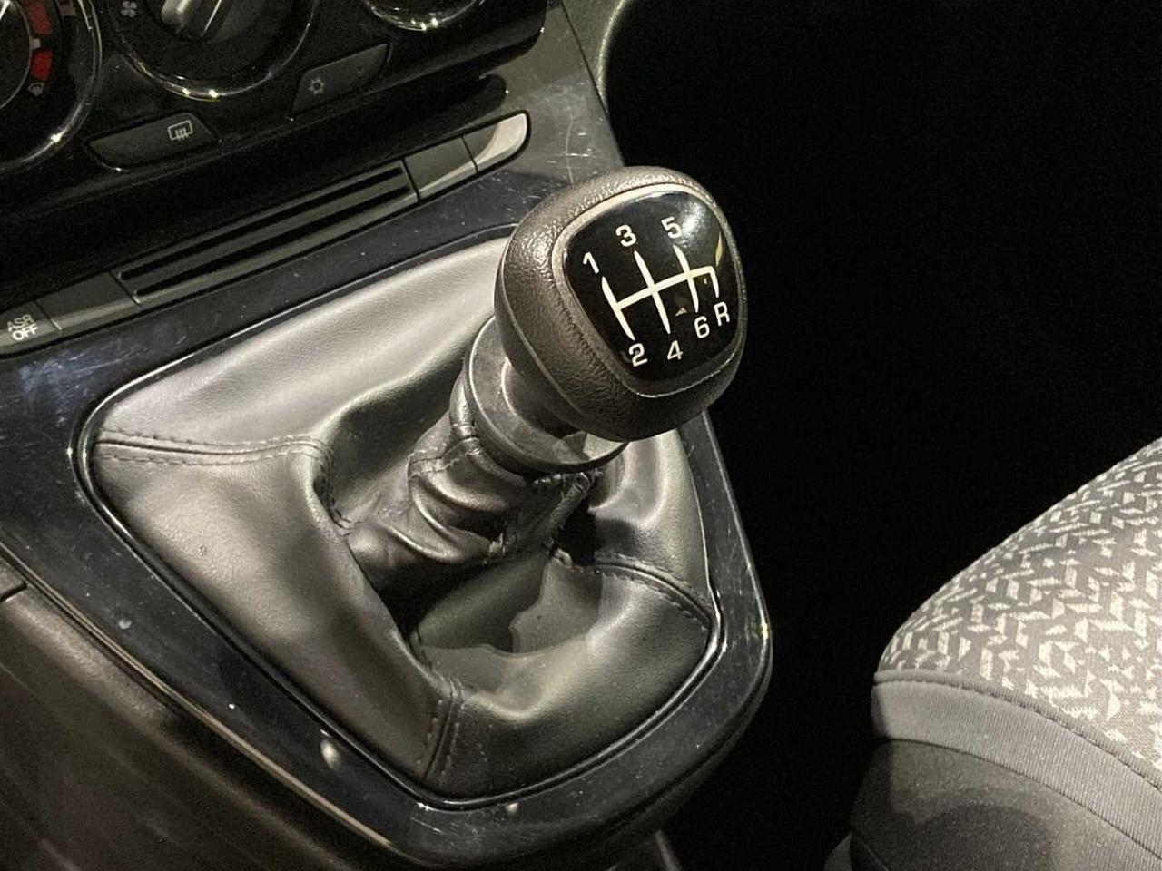 Lancia Ypsilon - Foto 3