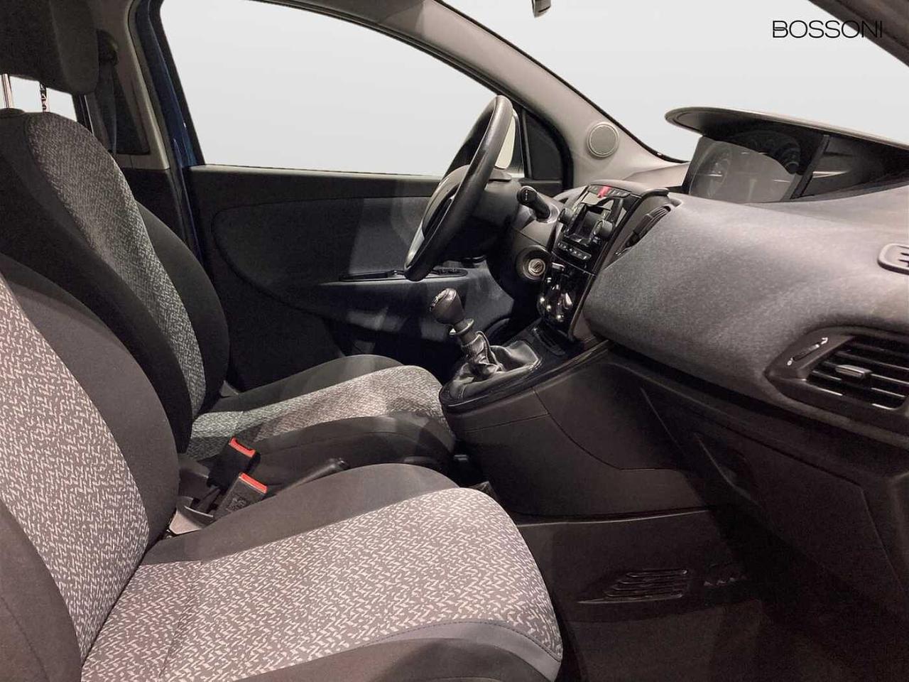 Lancia Ypsilon - Foto 5