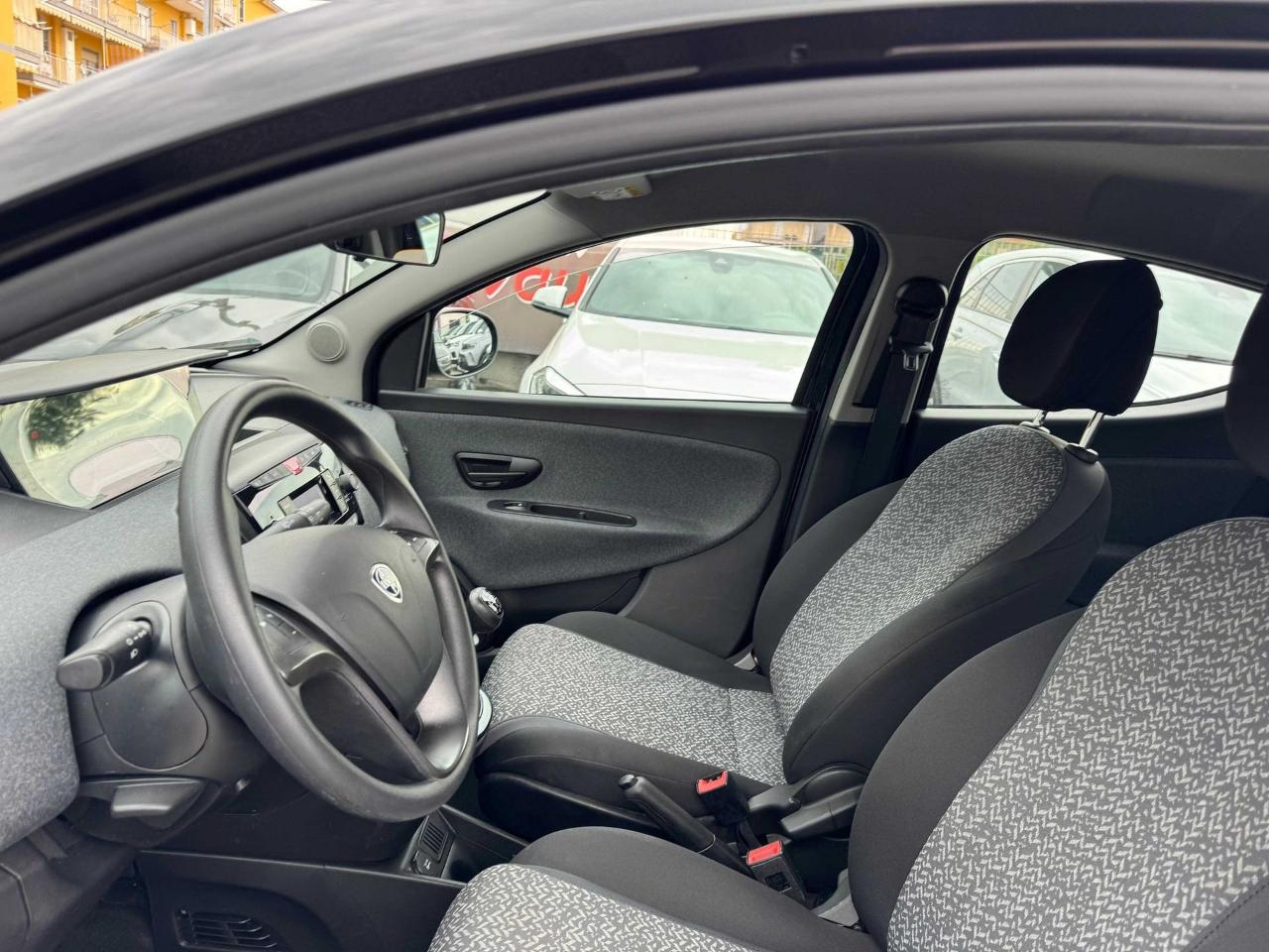 Lancia Lancia Ypsilon usata 1
