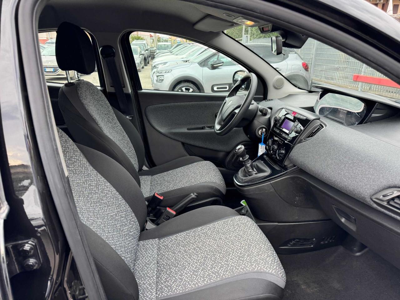 Lancia Lancia Ypsilon usata 2