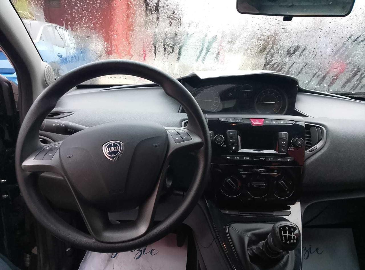 Lancia Lancia Ypsilon usata 17