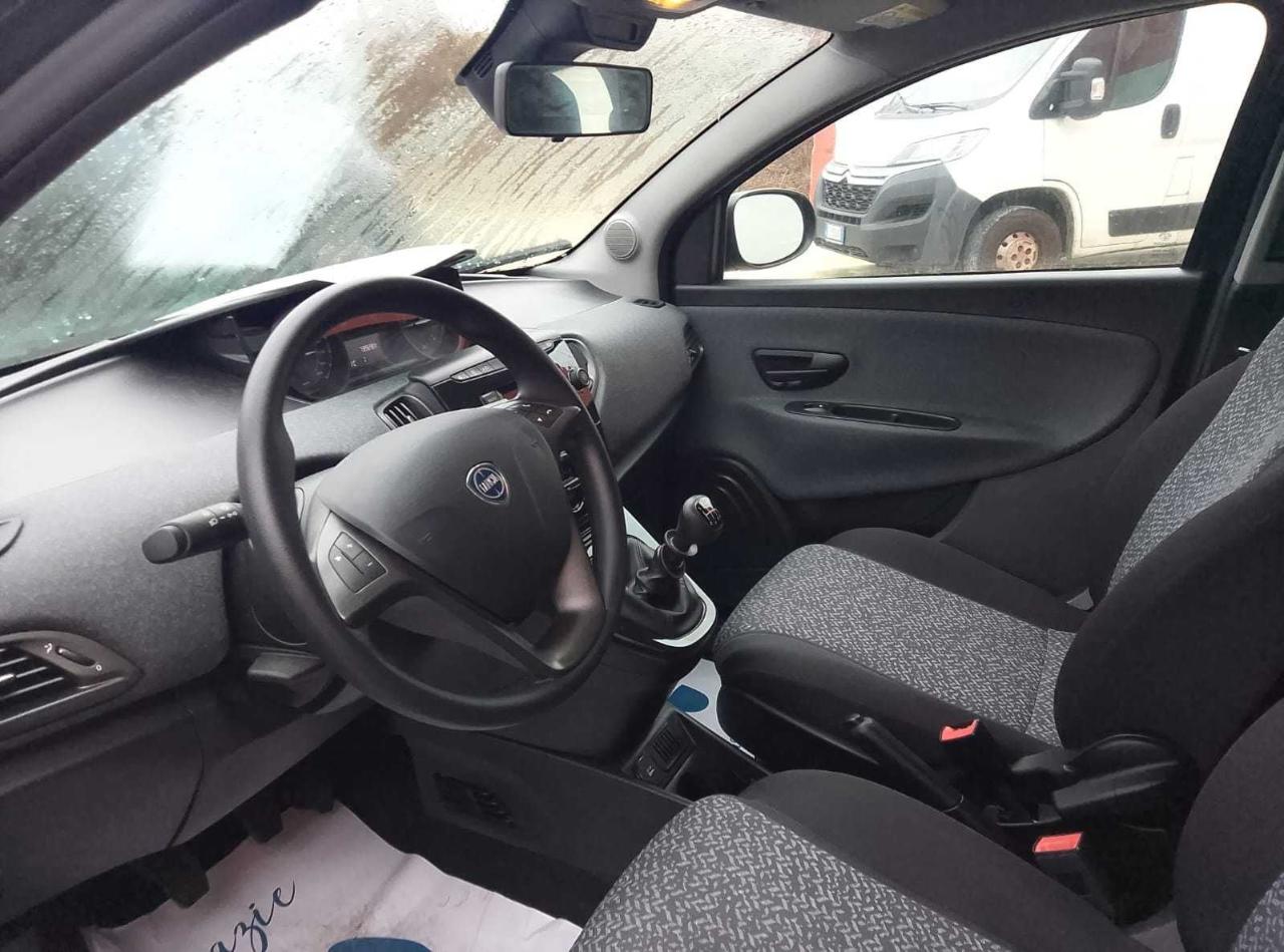 Lancia Lancia Ypsilon usata 18