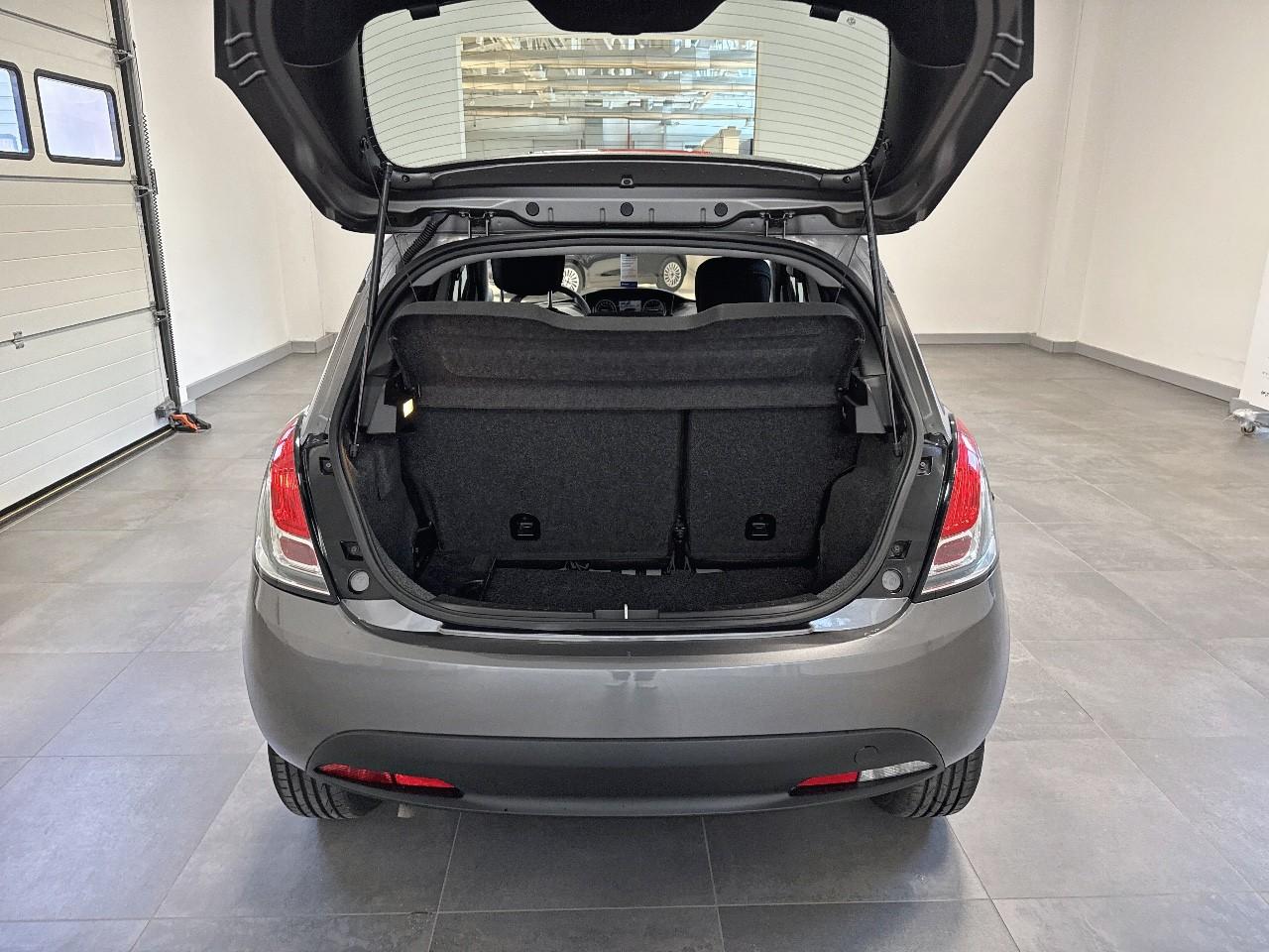 Lancia Lancia Ypsilon usata 17