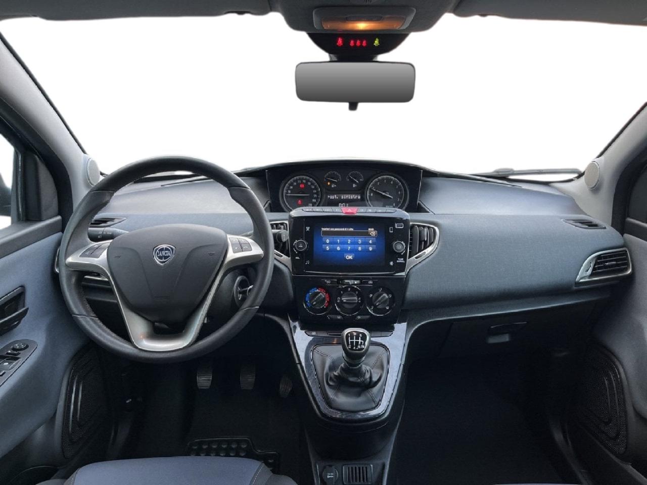 Lancia Lancia Ypsilon usata 2