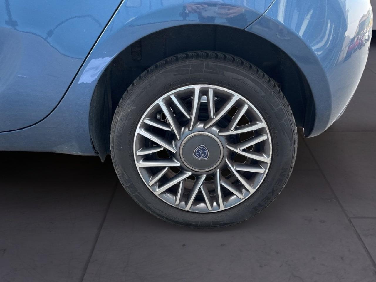Lancia Lancia Ypsilon usata 12