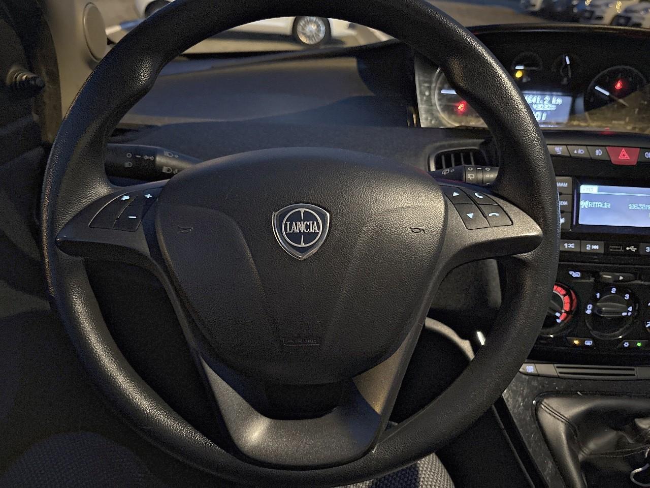Lancia Lancia Ypsilon usata 3