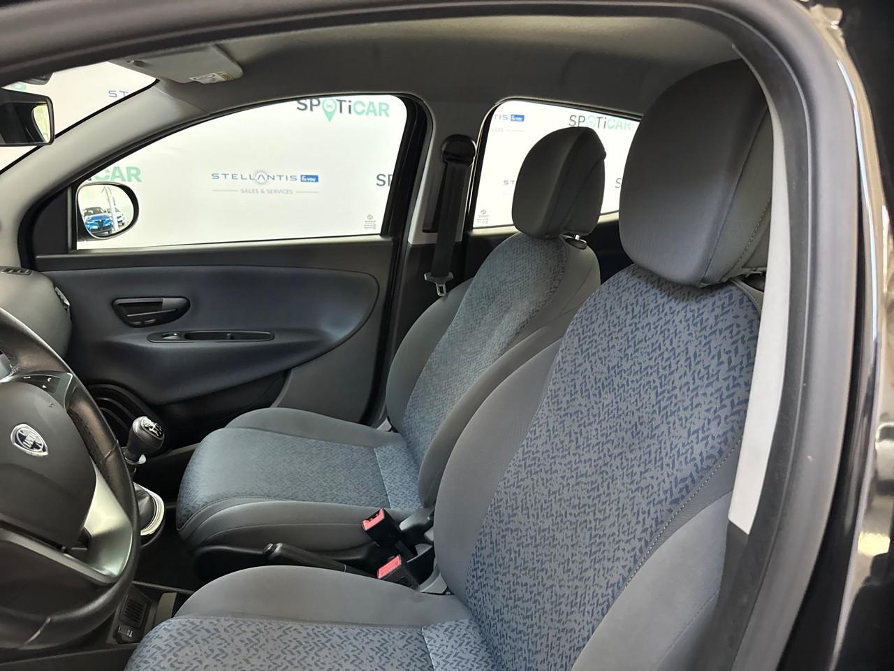 Lancia Lancia Ypsilon usata 19