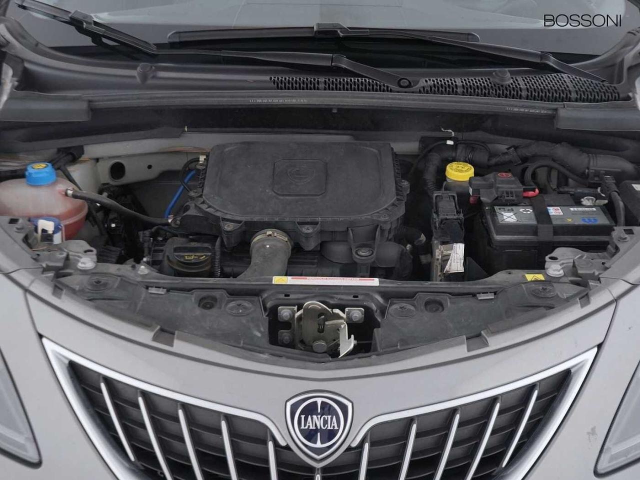 Lancia Lancia Ypsilon usata 2