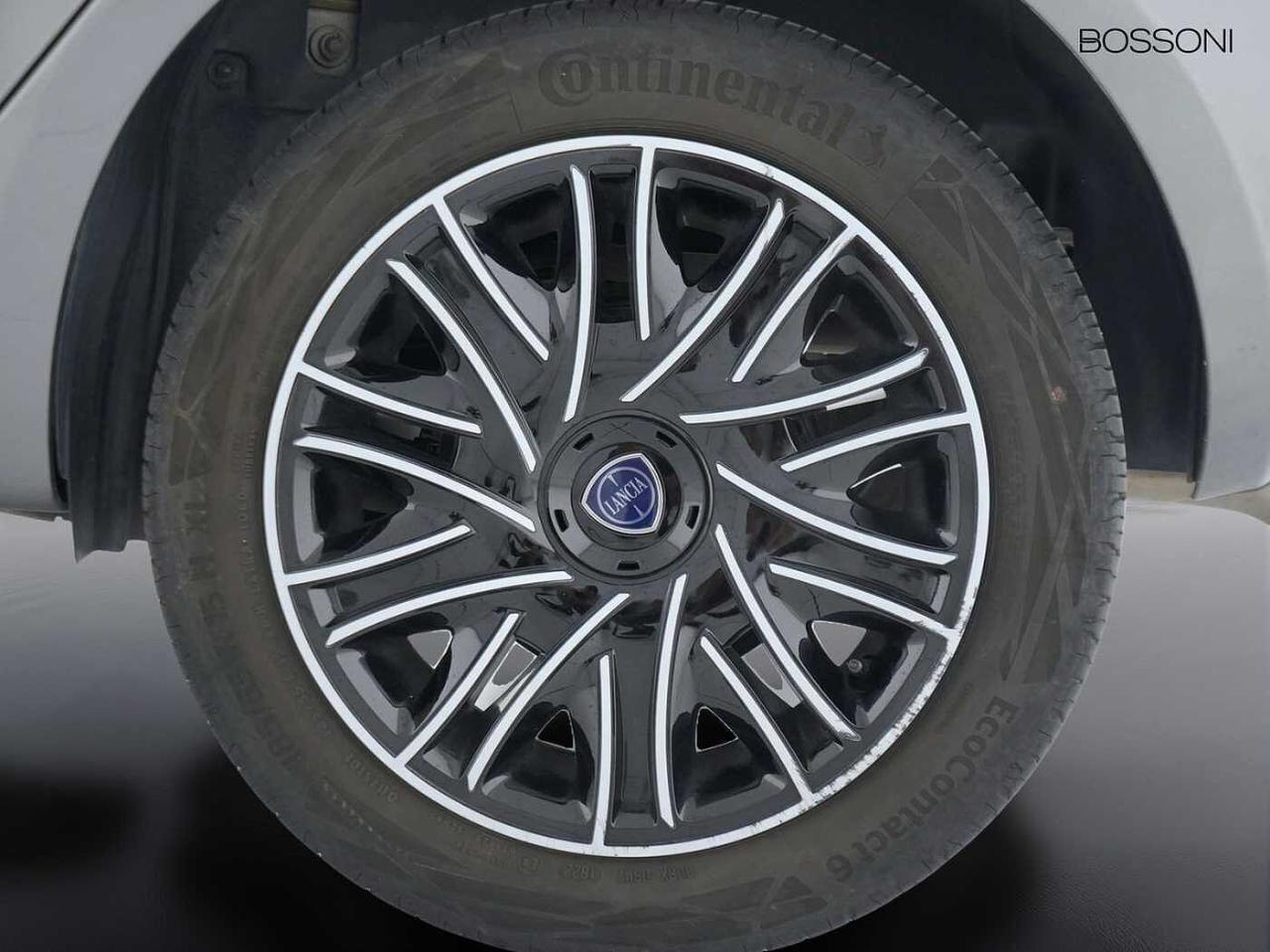 Lancia Lancia Ypsilon usata 3