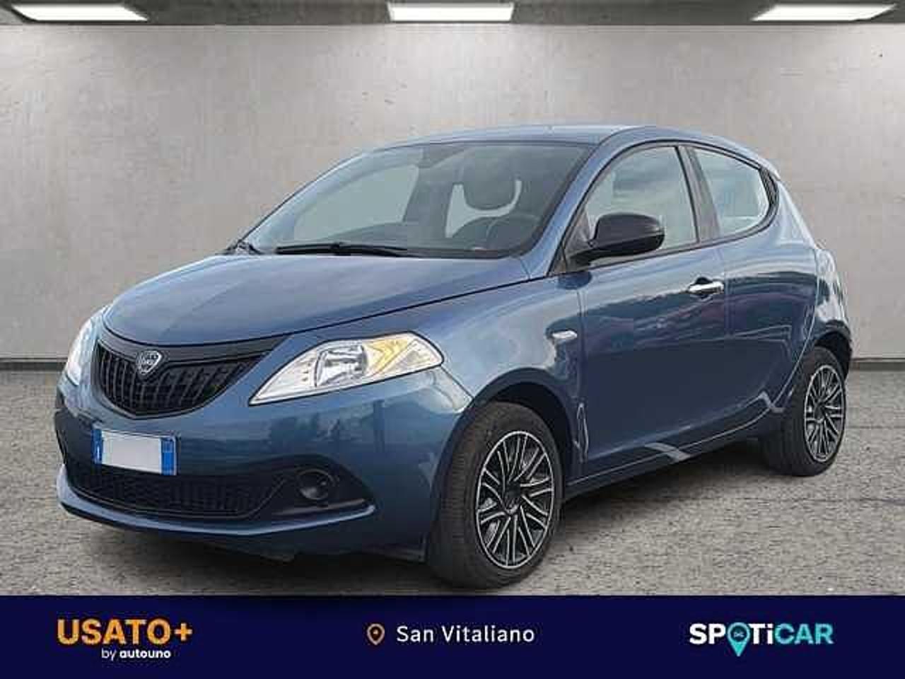 Lancia Ypsilon