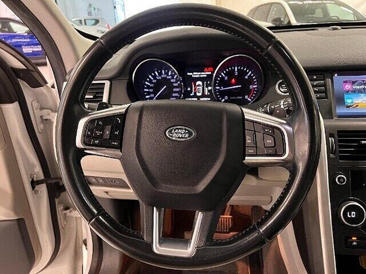 Land Rover Land Rover Discovery usata, con 4 cilindri