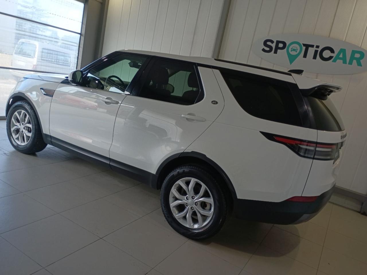 Land Rover Land Rover Discovery usata, con volante multifunzione