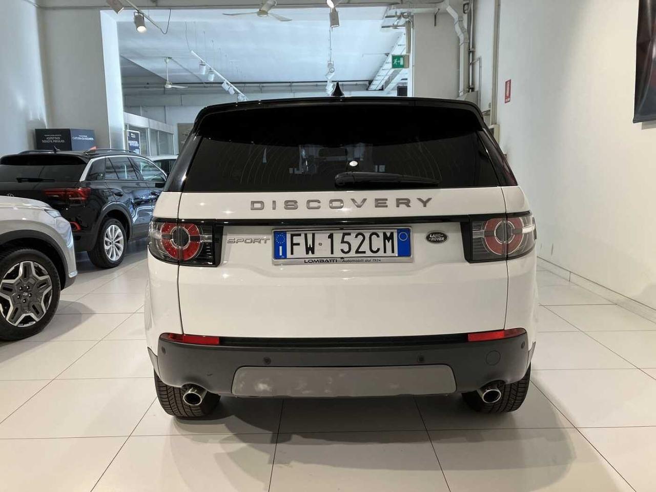 Land Rover Land Rover Discovery usata, con sistema di navigazione