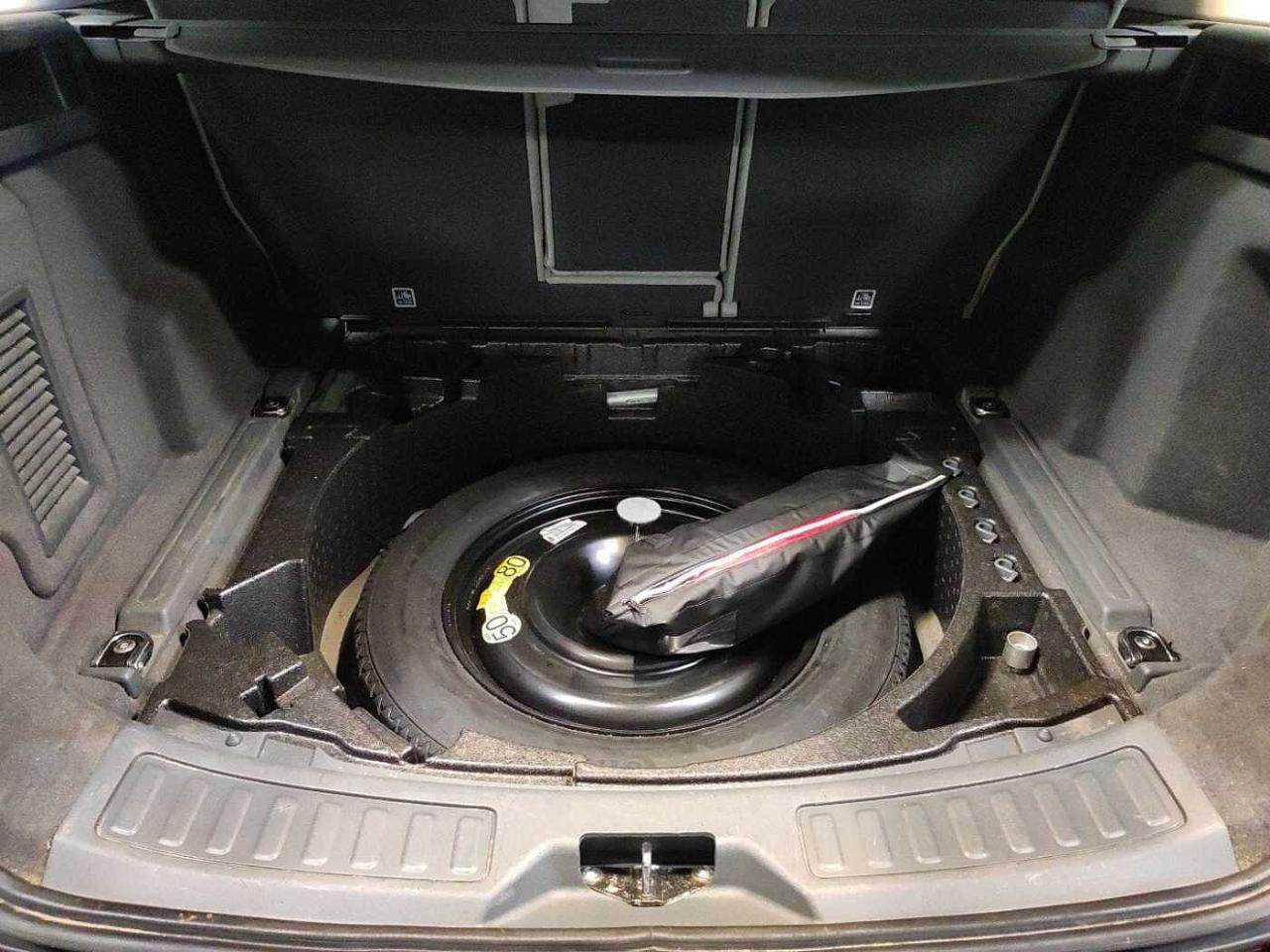 Land Rover Land Rover Discovery usata, con GPS