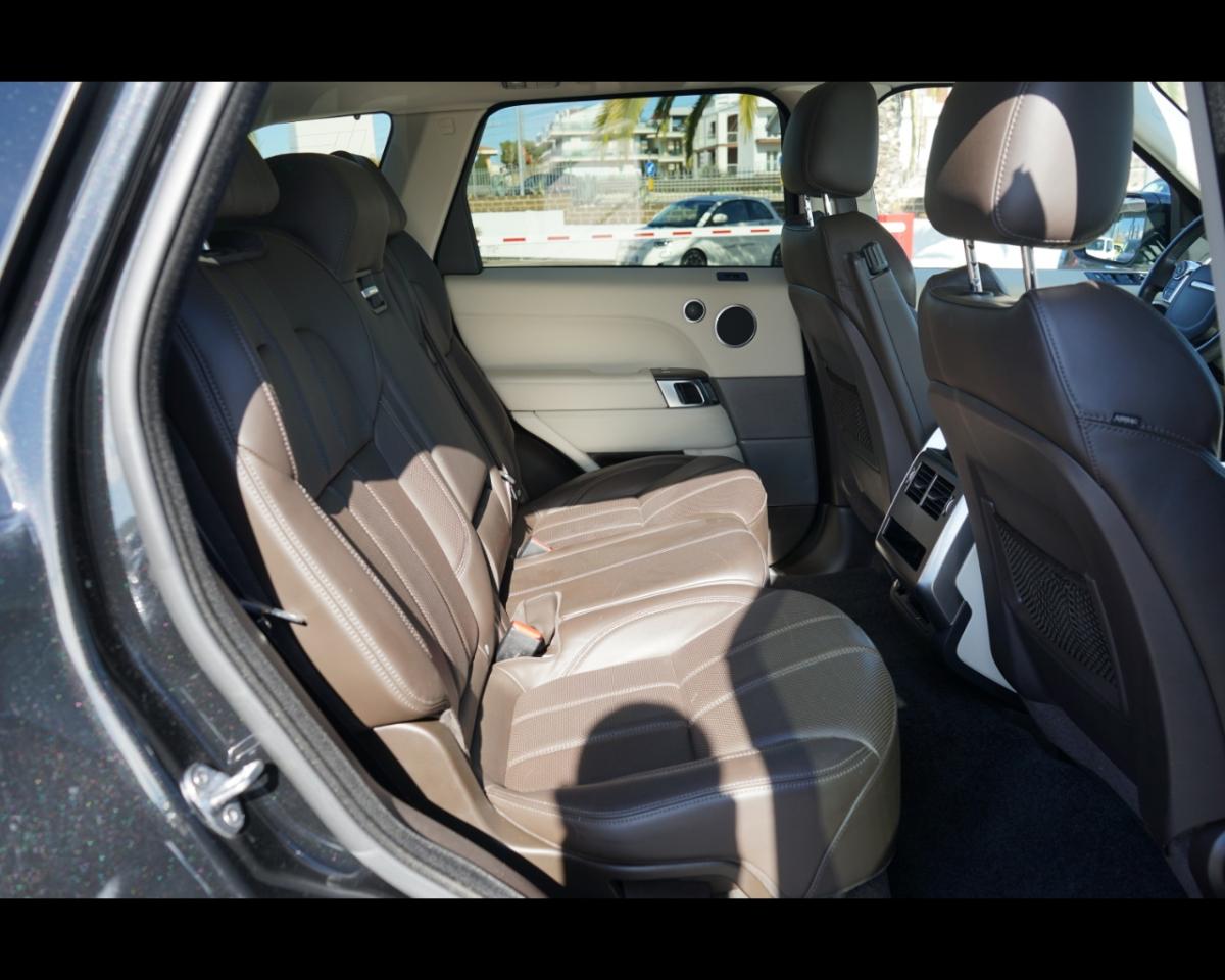 Land Rover Land Rover Range Rover usata, con cerchi in lega