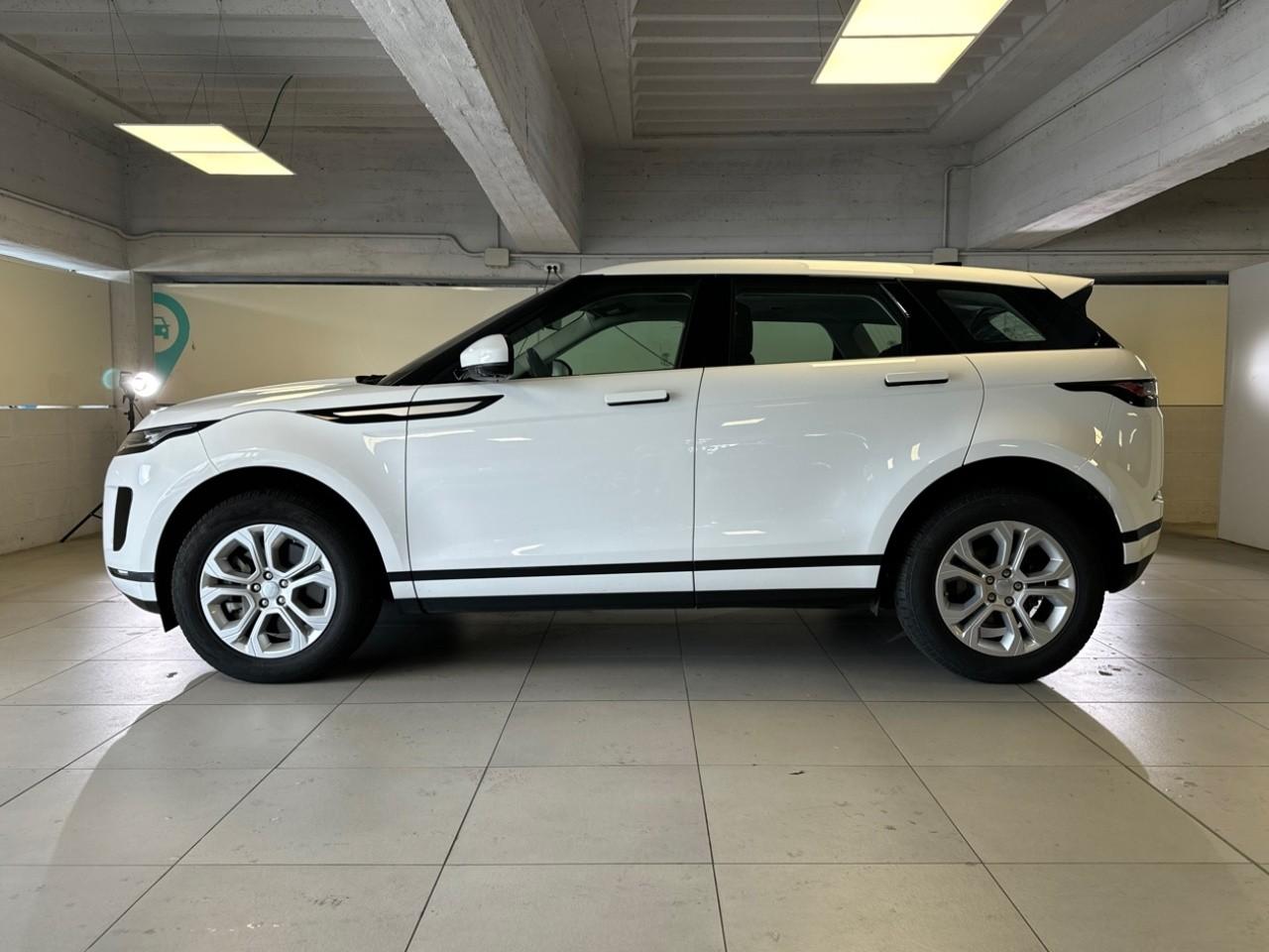 Land Rover Land Rover Range Rover Evoque usata, con attivazione vocale include sistema audio, include comandi telefono e include comandi sistema navigazione