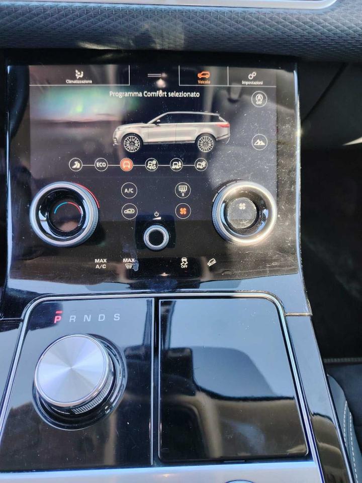 Land Rover Land Rover Range Rover Velar usata, con apertura portellone posteriore elettrica (apertura/chiusura)