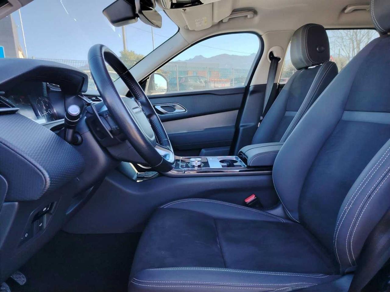 Land Rover Land Rover Range Rover Velar usata, con copertura vano di carico