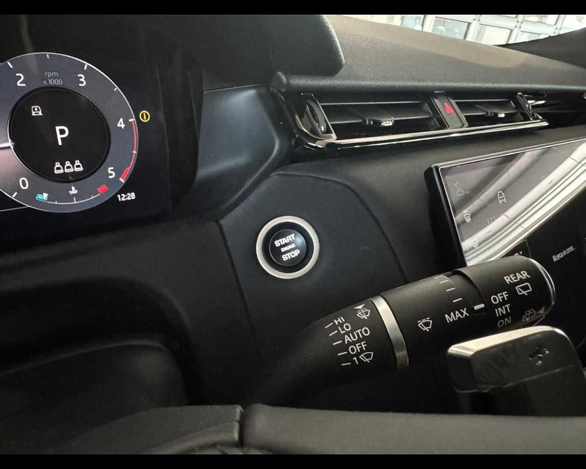 Land Rover Land Rover Range Rover Velar usata, con assistenza alla frenata