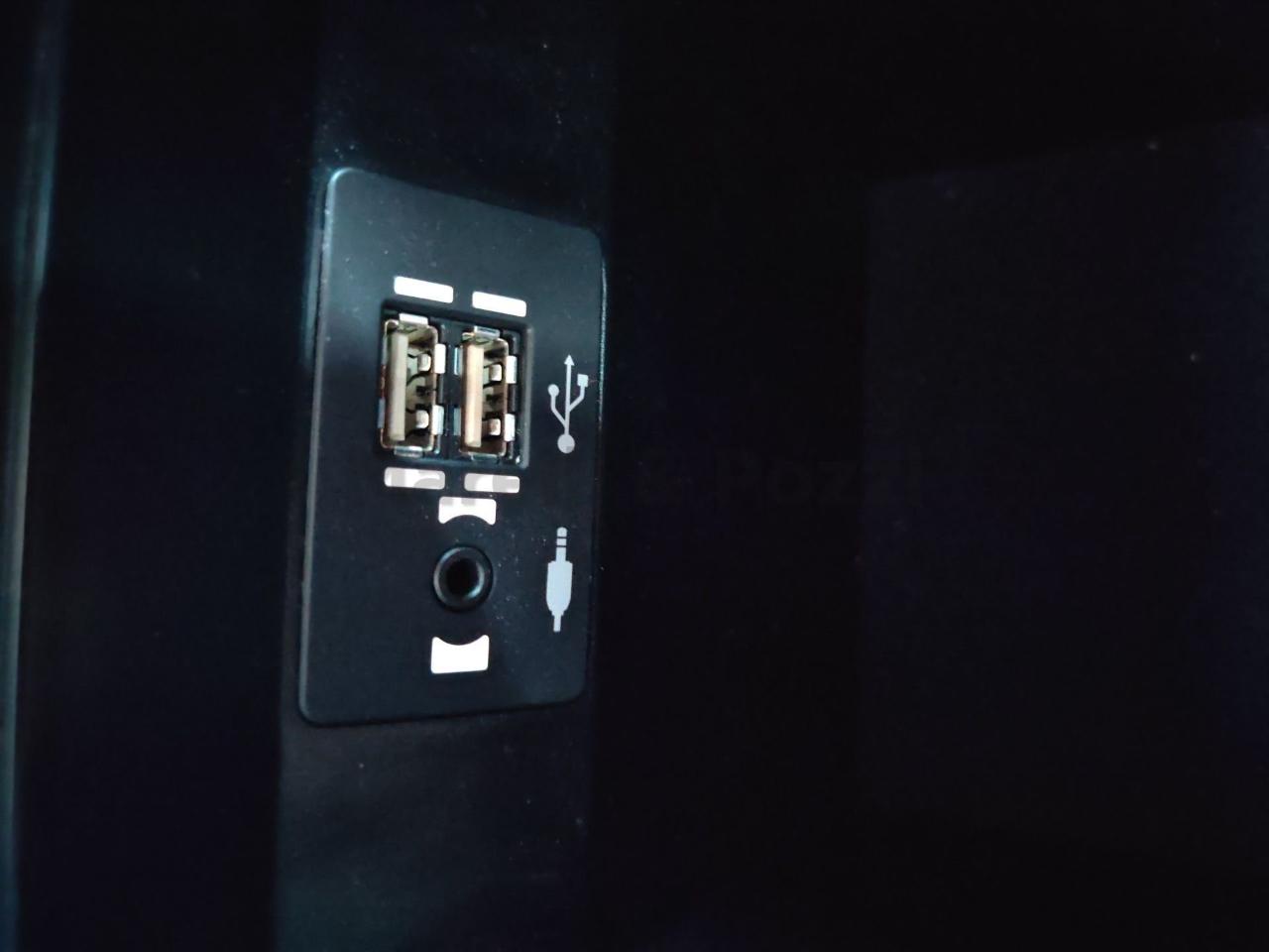 Lexus Lexus UX usata 9