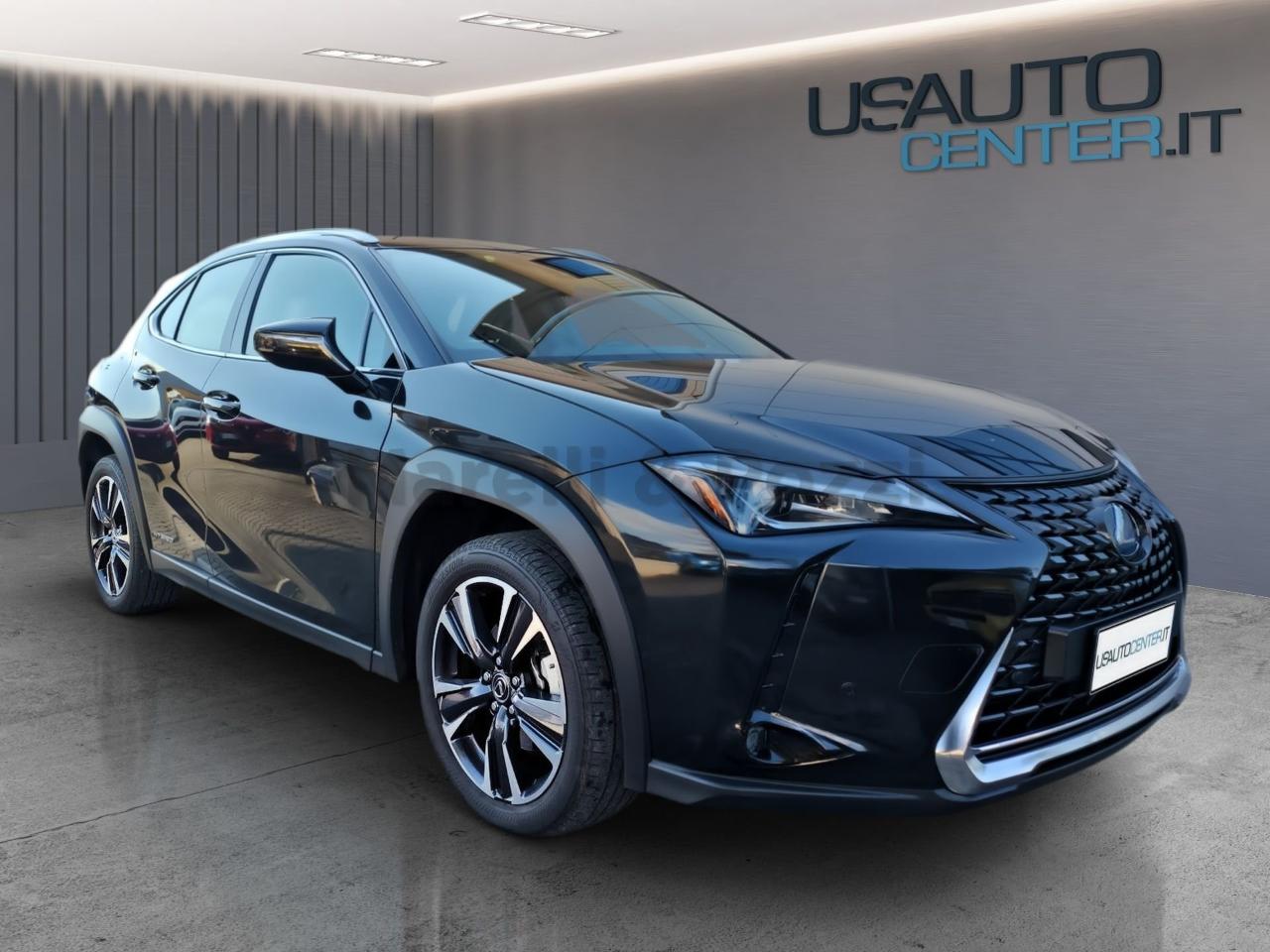 Lexus Lexus UX usata 11