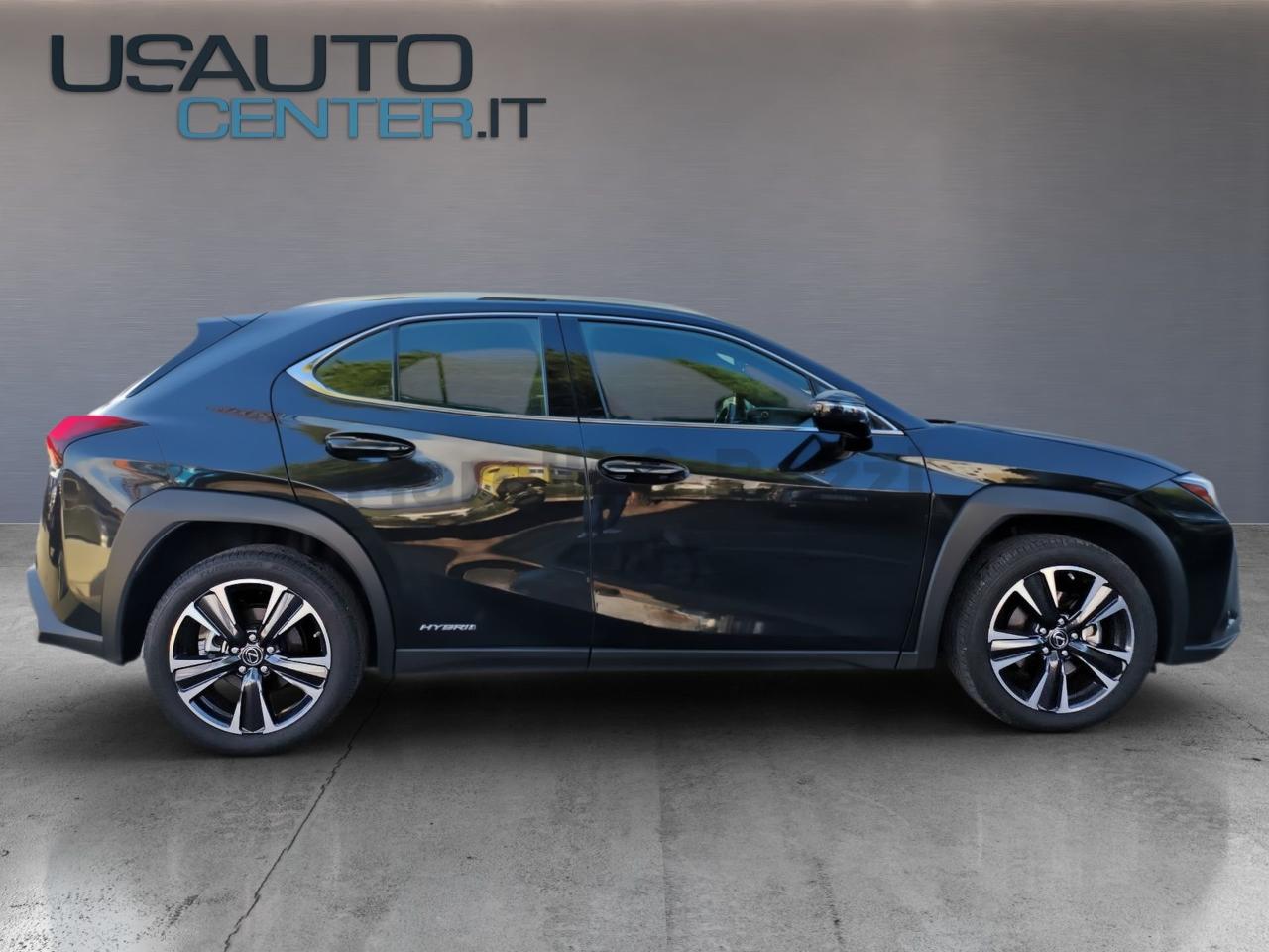 Lexus Lexus UX usata 17