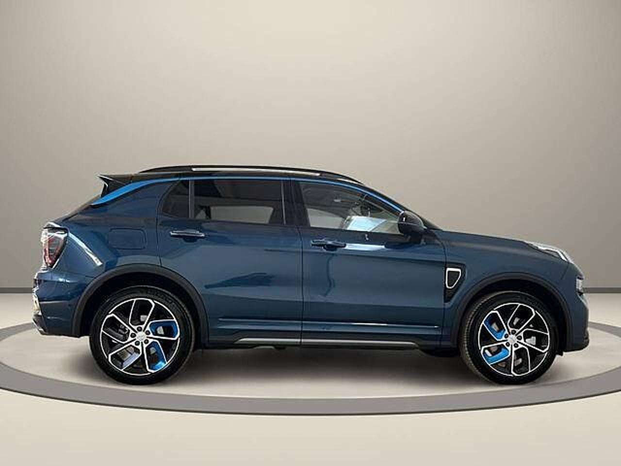 Lync co Lynk co 01 usata 24