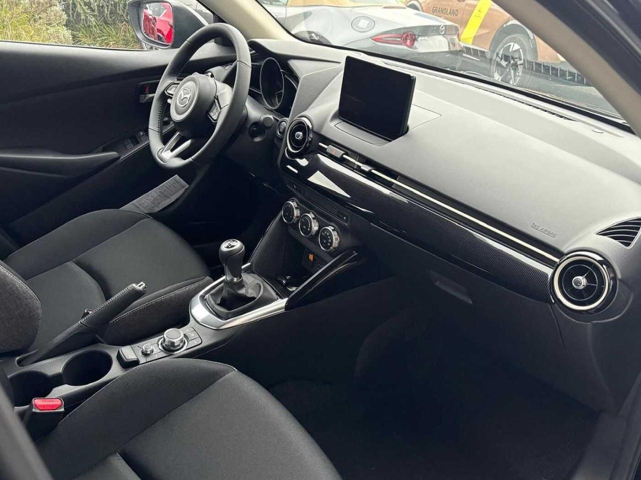 Mazda Mazda 2 usata, con 4 cilindri