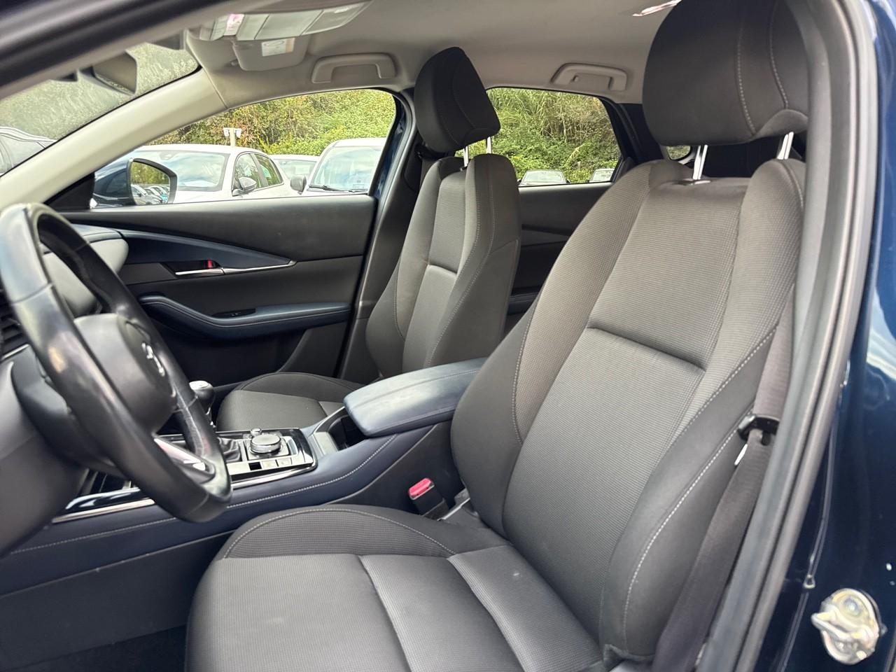 Mazda Mazda CX-30 usata, con cinture sicurezza post. conducente, cinture sicurezza post. passeggero, cinture sicurezza post. centrale a 3 punti