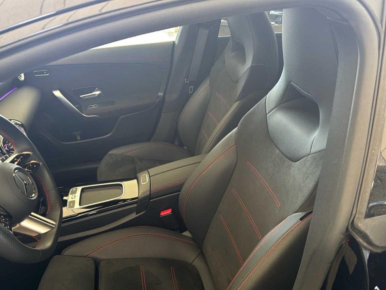 Mercedes Mercedes CLA usata 3