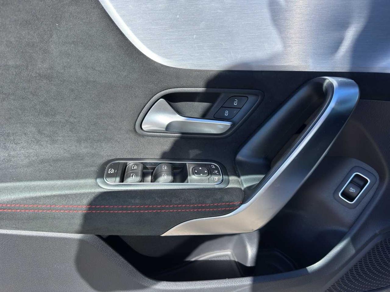 Mercedes Mercedes CLA usata 3