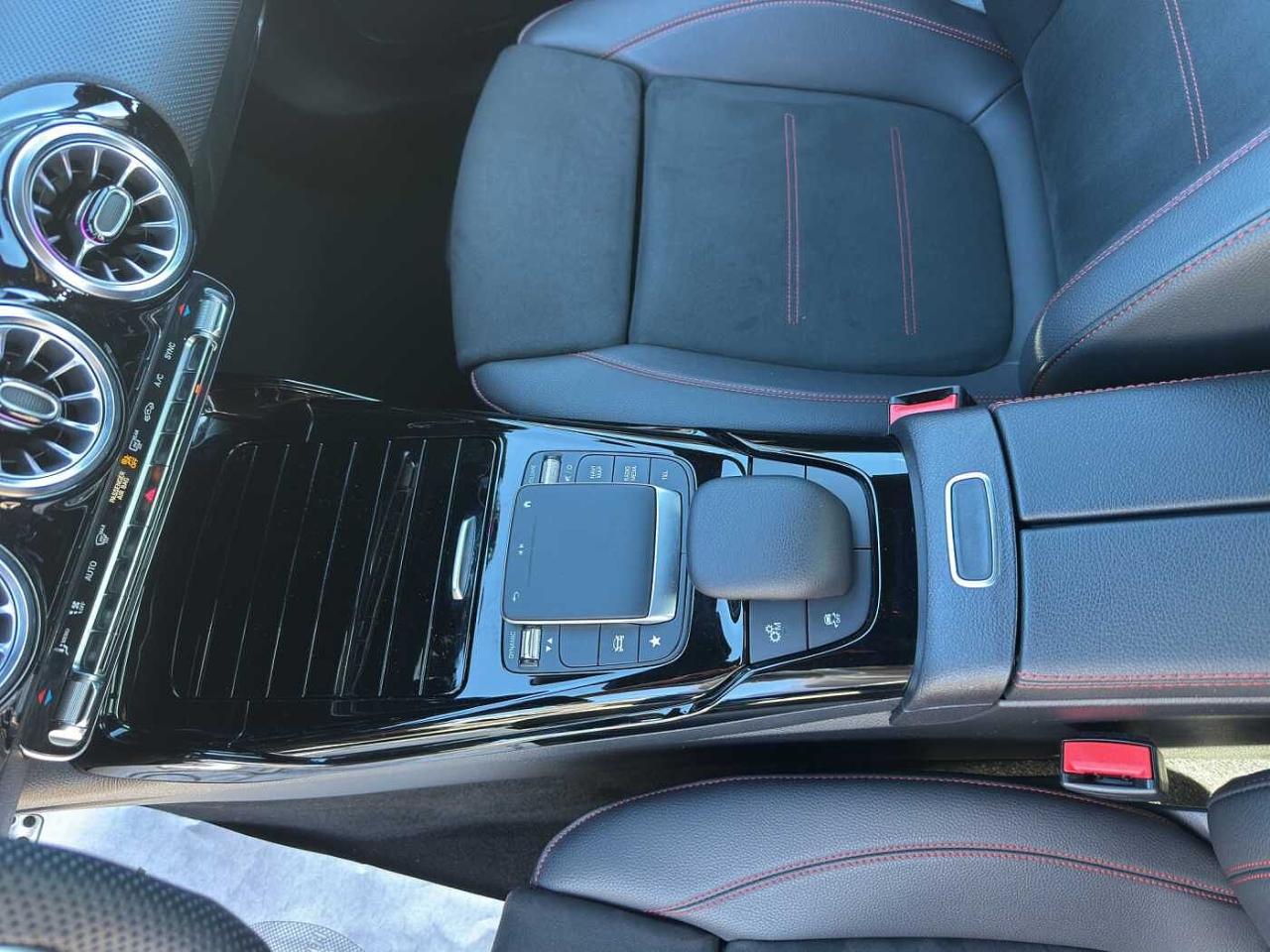 Mercedes Mercedes CLA usata 8