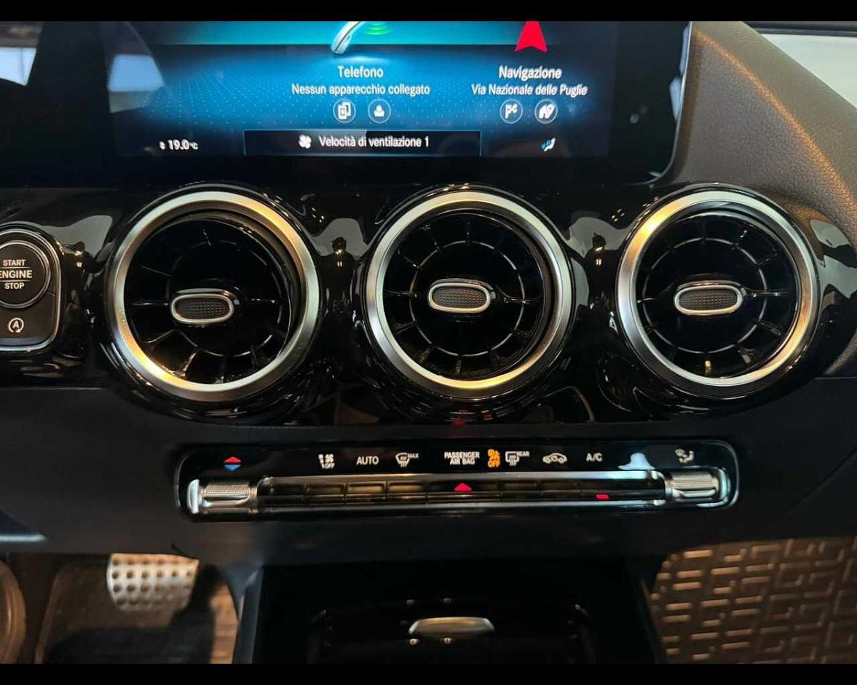 Mercedes Mercedes GLA usata, con 5 sedili