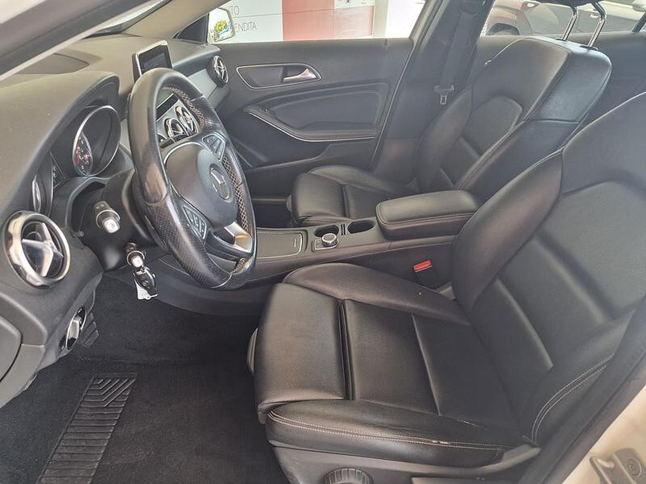Mercedes Mercedes GLA usata, con pelle