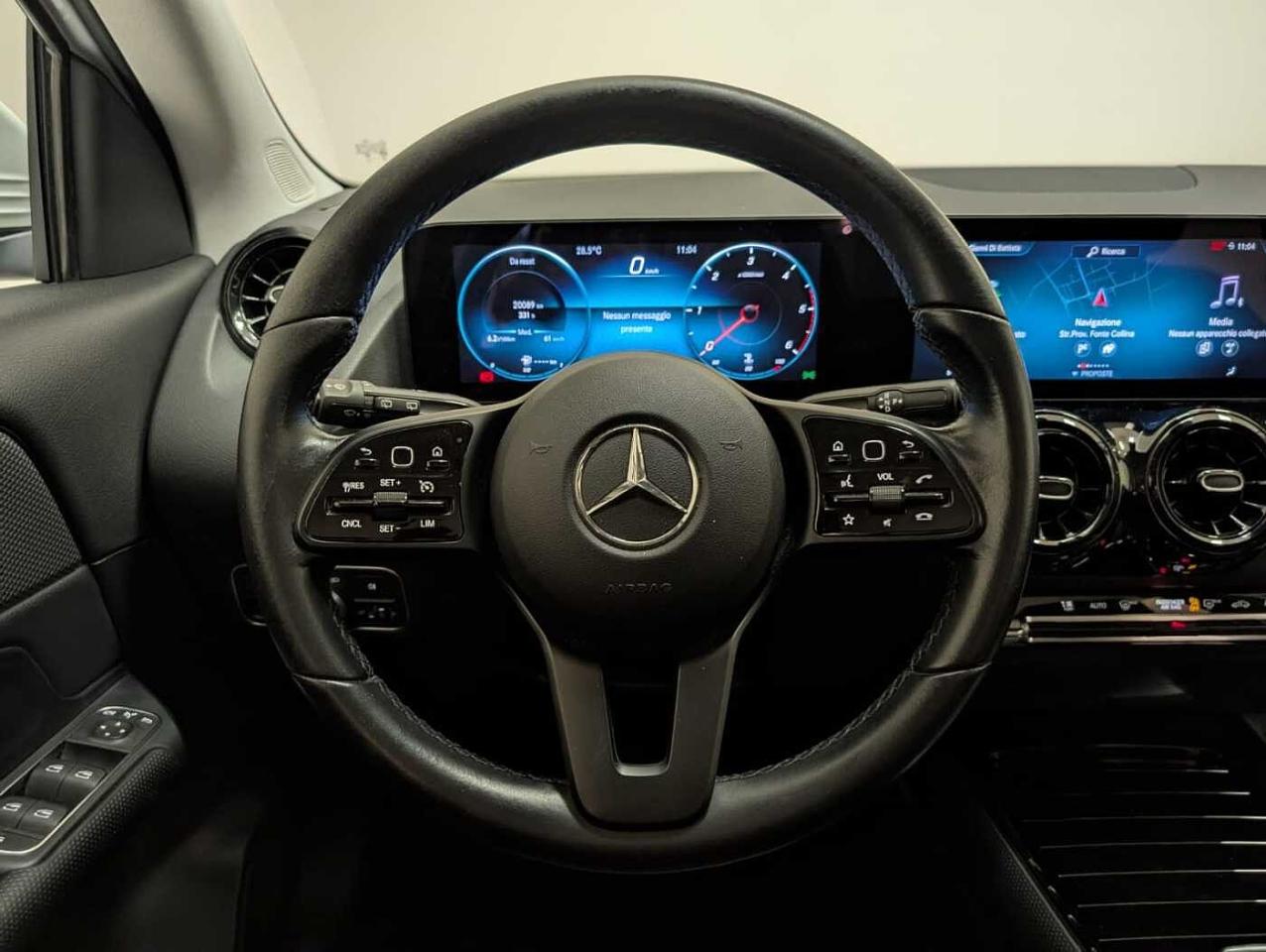 Mercedes Mercedes GLA usata, con alette parasole con deflettore estendibile