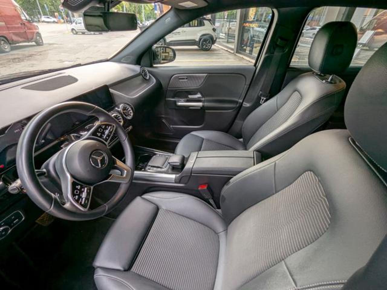 Mercedes Mercedes GLA usata, con alzacristalli elettrici