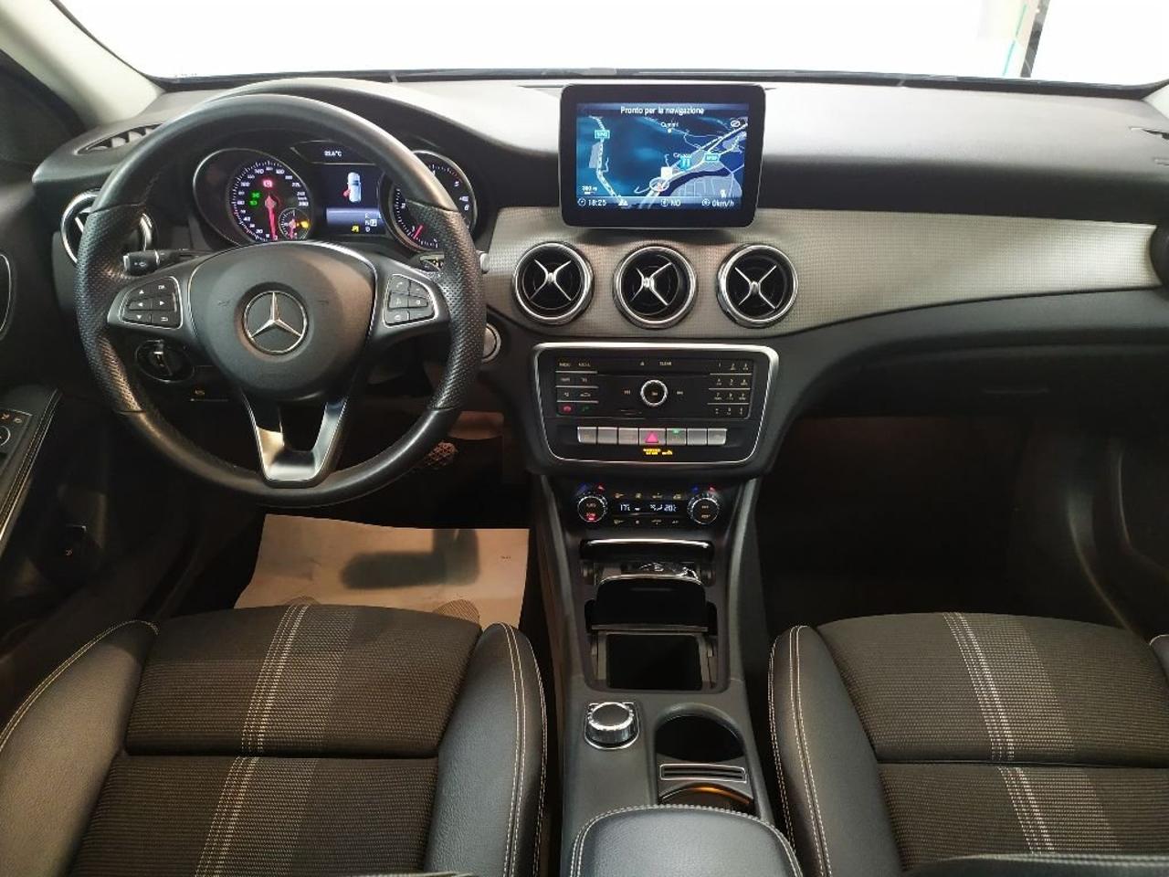 Mercedes Mercedes GLA usata 2