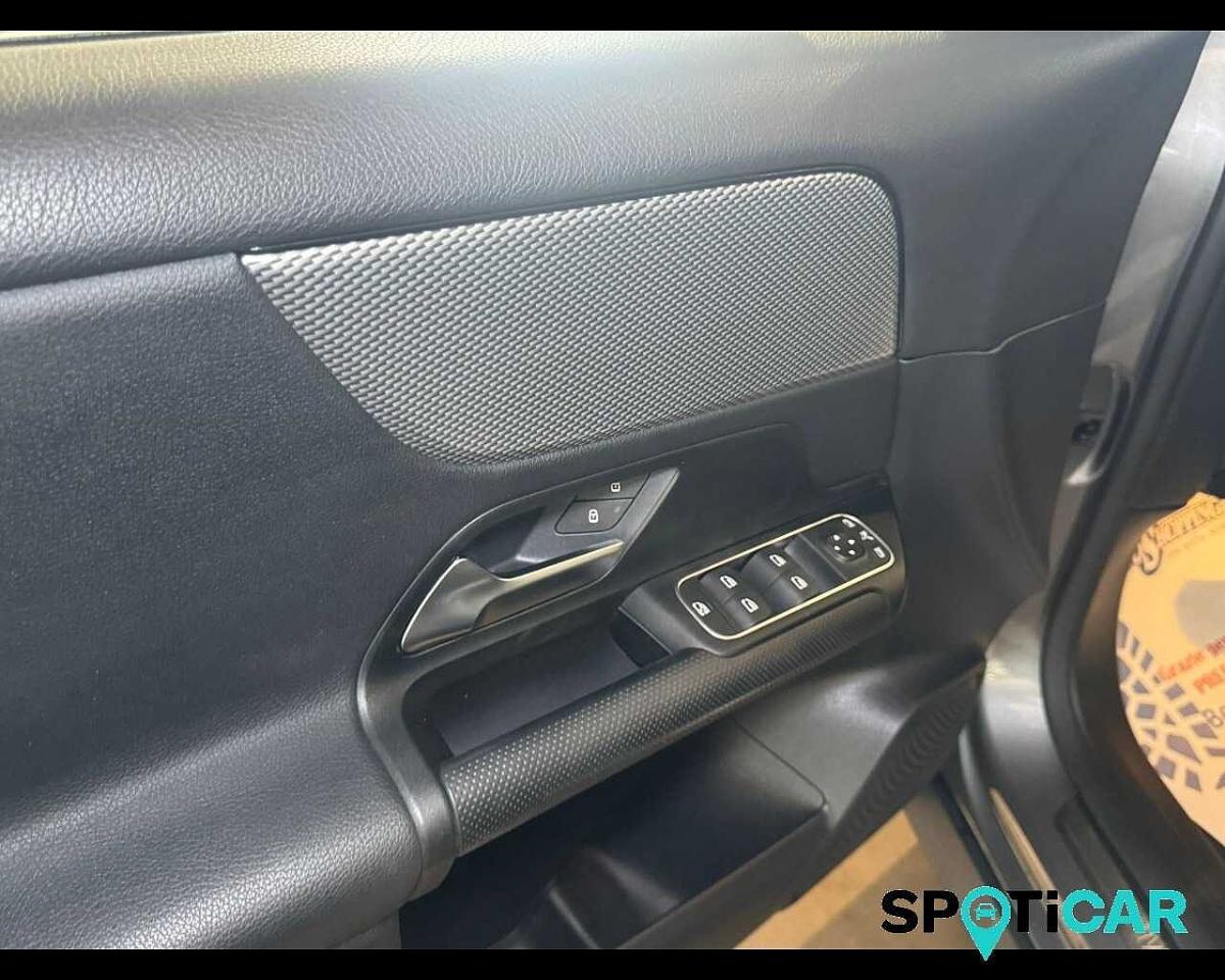 Mercedes Mercedes GLA usata 3