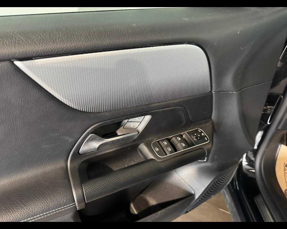 Mercedes Mercedes GLB usata, con bluetooth