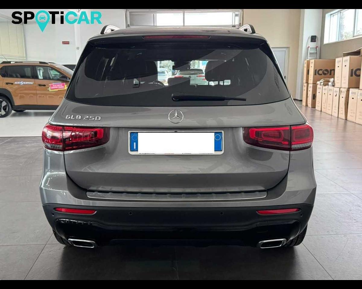 Mercedes Mercedes GLB usata 21