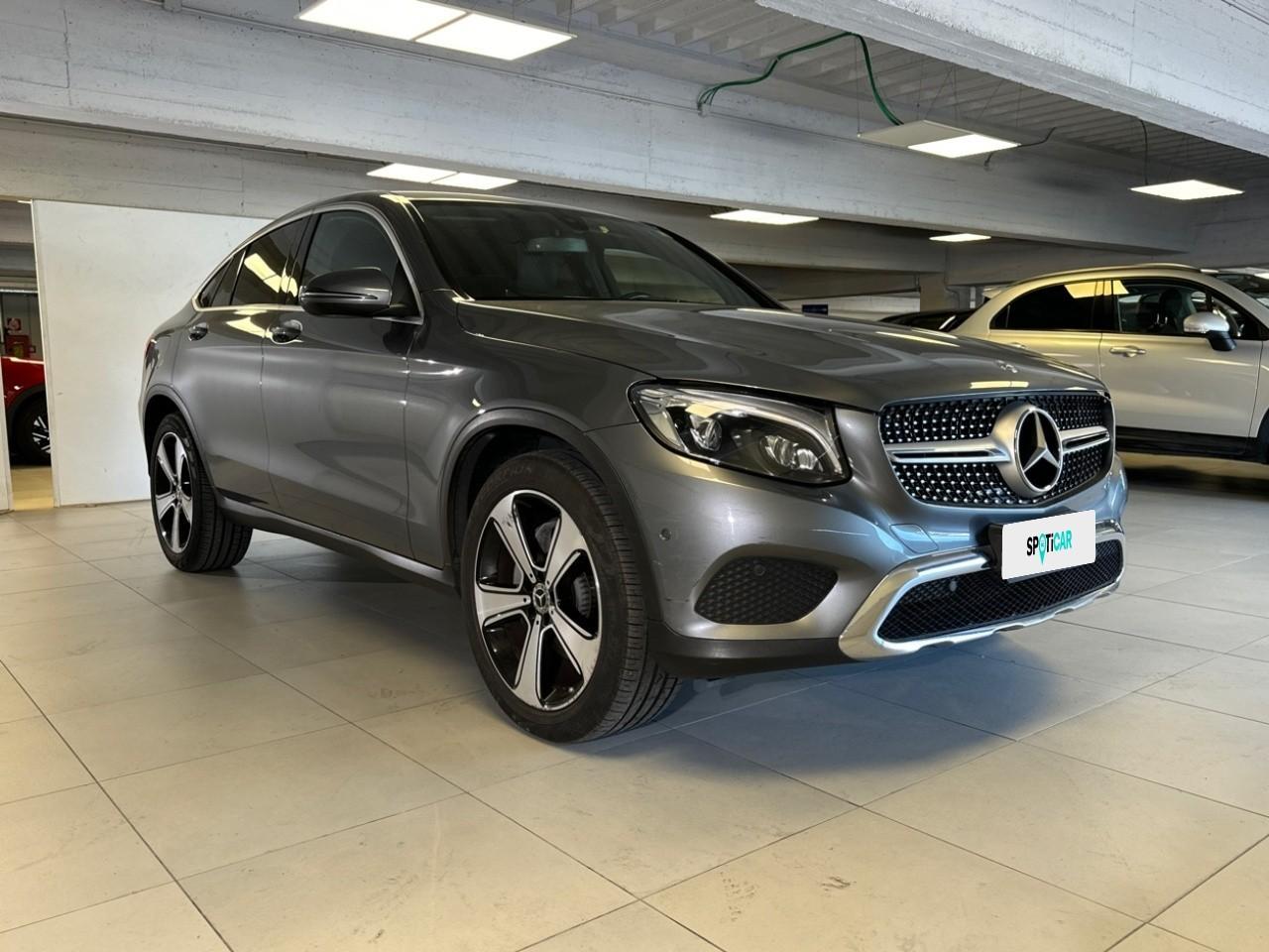 Mercedes Mercedes GLC usata, con bracciolo posteriore