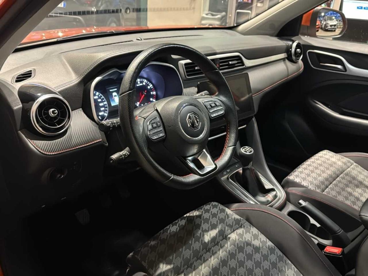 MG Mg Zs usata 23