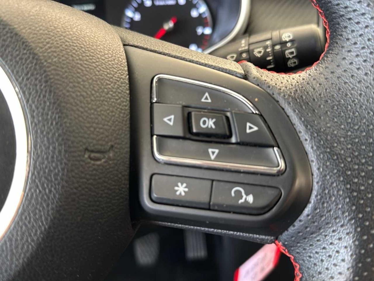 MG Mg Zs usata 13