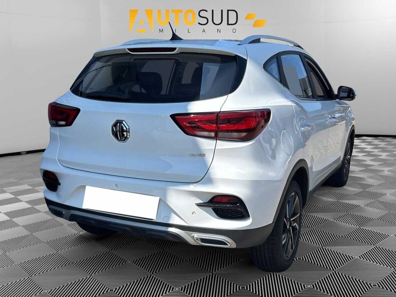 MG Mg Zs usata, con radio mp3