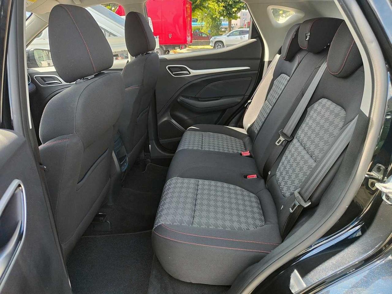 MG Mg Zs usata, con isofix