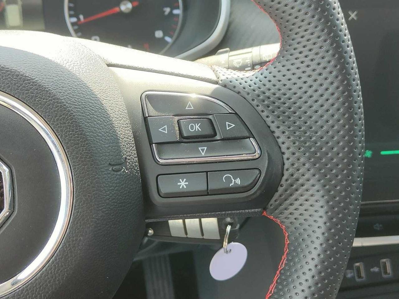 MG Mg Zs usata 21