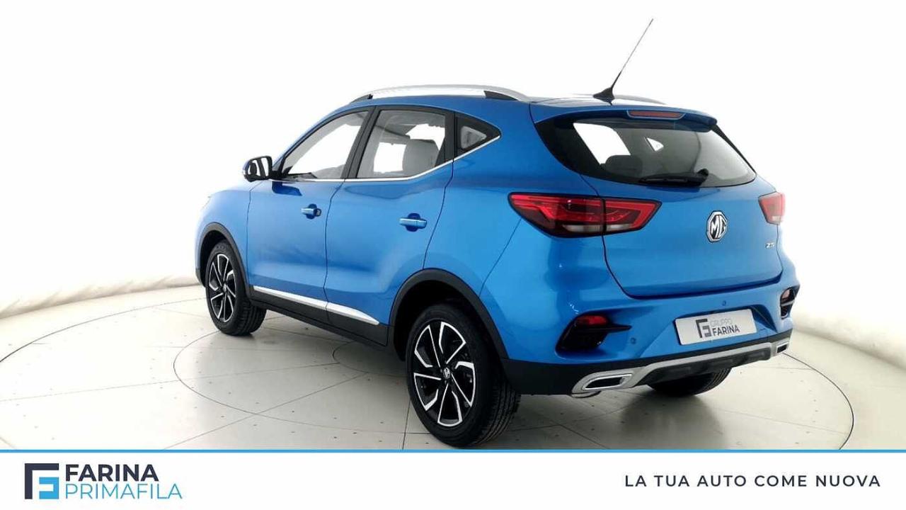 MG Mg Zs usata, con luci diurne a led